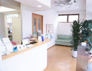 綾瀬の歯医者、新井歯科医院は、綾瀬駅徒歩5分