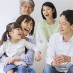 綾瀬の歯医者、新井歯科医院で、歯並びの遺伝について解説