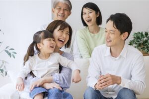 綾瀬の歯医者、新井歯科医院で、歯並びの遺伝について解説