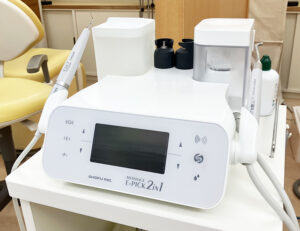 綾瀬の歯医者、新井歯科医院で、歯の黄ばみについての解説